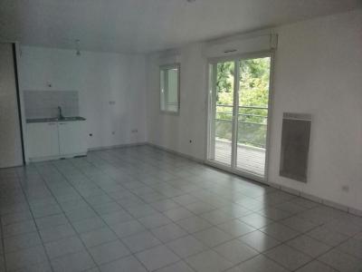 Louer Appartement 71 m2 Thyez