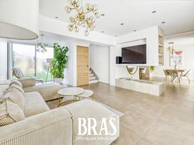 For sale Bouguenais 8 rooms 152 m2 Loire atlantique (44340) photo 0