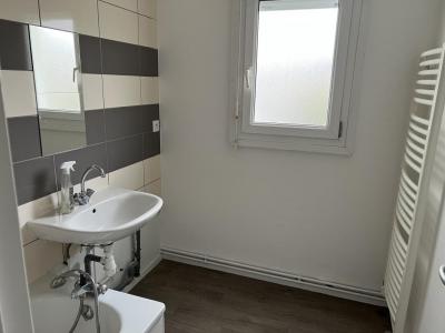 Louer Appartement 80 m2 Creutzwald