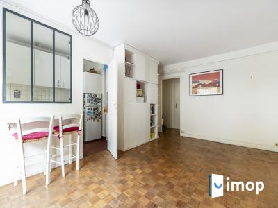 For sale Paris-11eme-arrondissement 1 room 33 m2 Paris (75011) photo 2