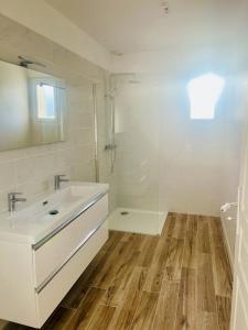 For sale Villaries 5 rooms 119 m2 Haute garonne (31380) photo 2