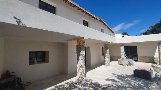 Annonce Vente 6 pices Maison Nimes 30