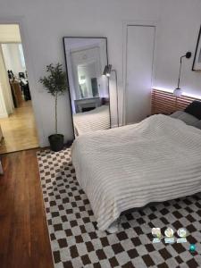 Louer Appartement Courbevoie 1490 euros