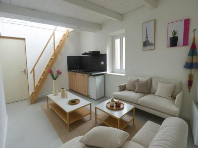 For sale Millau 1 room 28 m2 Aveyron (12100) photo 0