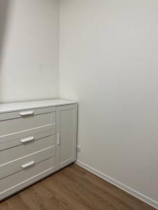 For rent Paris-14eme-arrondissement 1 room 22 m2 Paris (75014) photo 3