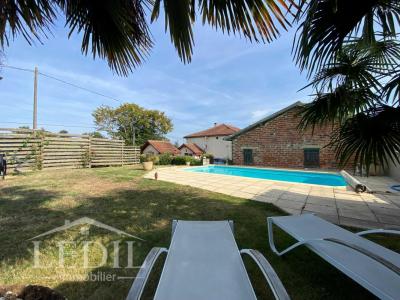 For sale Villeneuve-de-marsan 4 rooms 88 m2 Landes (40190) photo 0