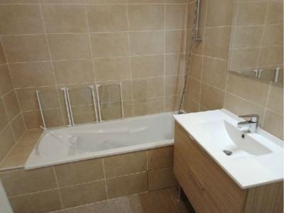 For rent Saint-martin-d'heres 3 rooms 59 m2 Isere (38400) photo 2