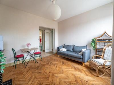 For sale Bordeaux 3 rooms 58 m2 Gironde (33300) photo 2