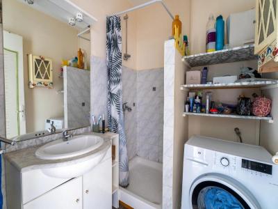 For sale Bordeaux 3 rooms 58 m2 Gironde (33300) photo 3