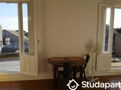 Louer Appartement Tours 900 euros