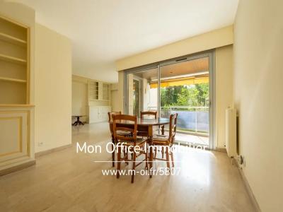 Acheter Appartement 135 m2 Beaurecueil