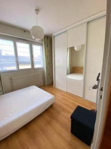 Louer Appartement 67 m2 Bordeaux