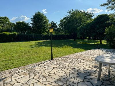 Acheter Maison 97 m2 Saint-quentin-de-baron