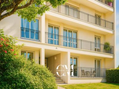 For sale Bordeaux 5 rooms 102 m2 Gironde (33200) photo 2