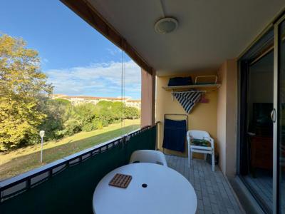 For sale Agde 1 room 27 m2 Herault (34300) photo 0