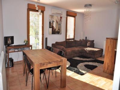 For sale Pezenas 4 rooms 62 m2 Herault (34120) photo 1