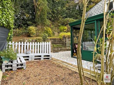 For sale Fleche 6 rooms 125 m2 Sarthe (72200) photo 2