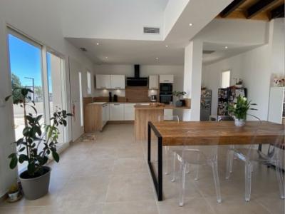 For sale Serignan 5 rooms 121 m2 Herault (34410) photo 0