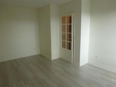 For rent Brunoy 1 room 25 m2 Essonne (91800) photo 1