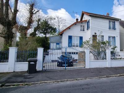 For sale Sainte-genevieve-des-bois 6 rooms 90 m2 Essonne (91700) photo 0