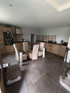 For sale Montcel 4 rooms 115 m2 Puy de dome (63460) photo 0