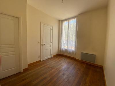 For sale Arpajon 2 rooms 31 m2 Essonne (91290) photo 2