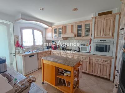 For sale Cogolin 5 rooms 130 m2 Var (83310) photo 3