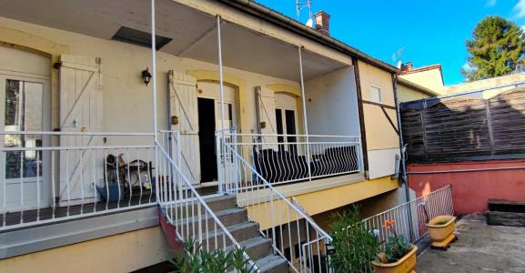 For sale Decazeville 4 rooms 101 m2 Aveyron (12300) photo 0