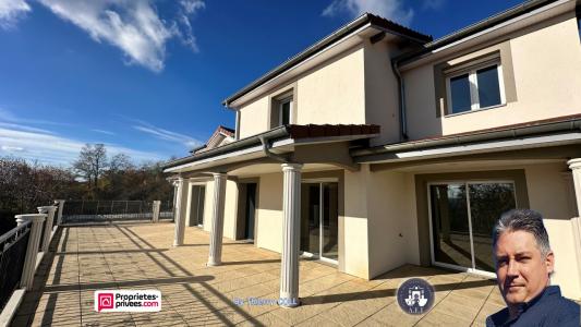 For sale Cote-saint-andre 7 rooms 220 m2 Isere (38260) photo 2