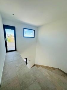 For sale Vendres 6 rooms 117 m2 Herault (34350) photo 2