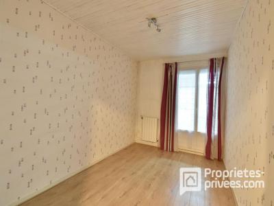 For sale Mehun-sur-yevre 5 rooms 96 m2 Cher (18500) photo 3