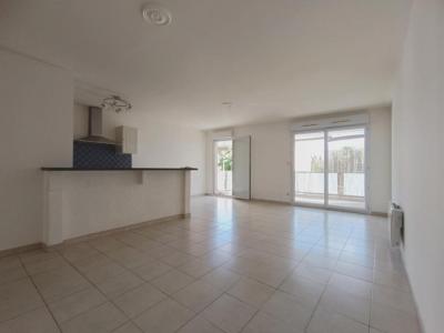 Acheter Appartement 65 m2 Istres