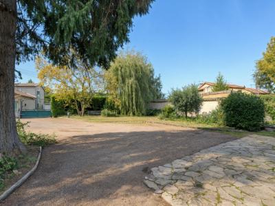 For sale Oullins 7 rooms 191 m2 Rhone (69600) photo 2