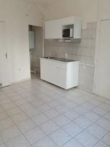 For sale Lyon-7eme-arrondissement 2 rooms 27 m2 Rhone (69007) photo 0