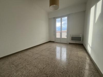 Louer Appartement Ville-di-pietrabugno 635 euros