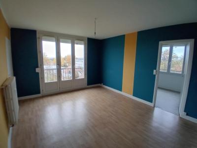 For rent Vouziers 3 rooms 62 m2 Ardennes (08400) photo 0
