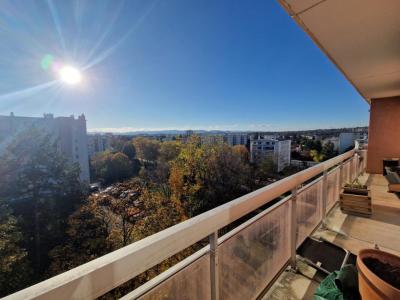 Louer Appartement Caluire-et-cuire 831 euros