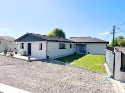 For sale Saint-simeon-de-bressieux 5 rooms 147 m2 Isere (38870) photo 1