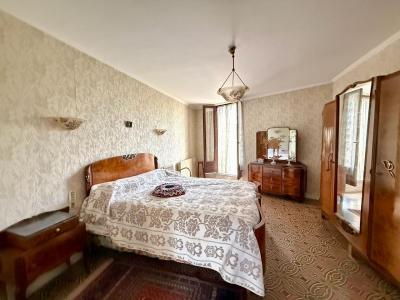 For sale COEUR DE VILLAGE 6 rooms 128 m2 Herault (34230) photo 3