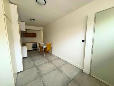 For sale Versailles 3 rooms 42 m2 Yvelines (78000) photo 1