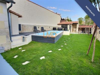 For sale Saint-jean-d'angely 5 rooms 102 m2 Charente maritime (17400) photo 2