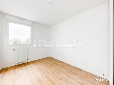 For rent Villenave-d'ornon 2 rooms 42 m2 Gironde (33140) photo 2