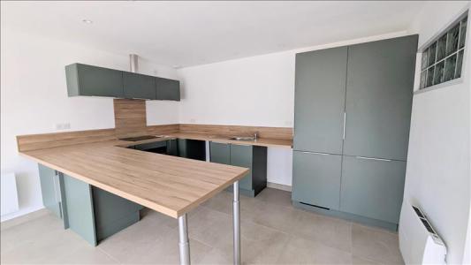 For rent Pont-l'abbe 3 rooms 52 m2 Finistere (29120) photo 1