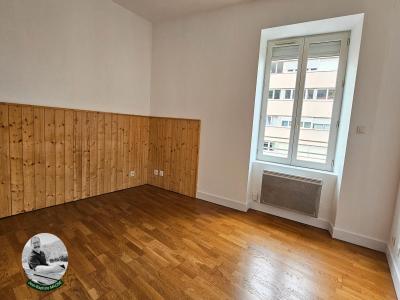 Acheter Immeuble Royat 413400 euros