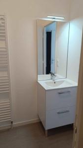For rent Poitiers 2 rooms 36 m2 Vienne (86000) photo 3