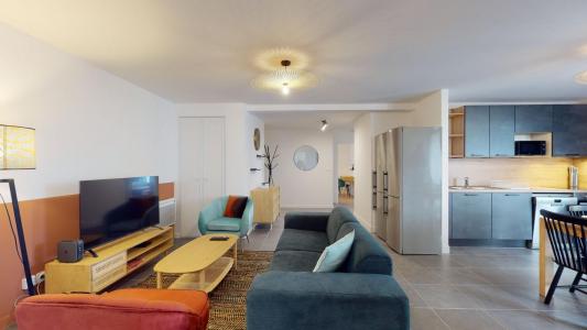 For rent Bordeaux 6 rooms 99 m2 Gironde (33800) photo 0