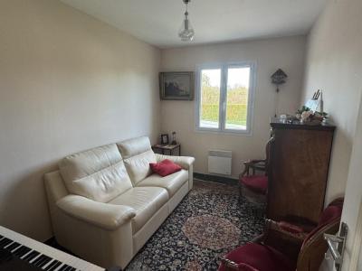 For sale rsidentiel 6 rooms 139 m2 Cher (18200) photo 4