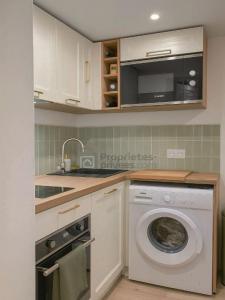 For sale Paris-11eme-arrondissement 1 room 14 m2 Paris (75011) photo 3