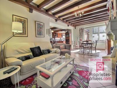 Acheter Maison Saint-denis-de-l'hotel 249900 euros