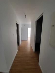 For sale Besancon 4 rooms 92 m2 Doubs (25000) photo 2
